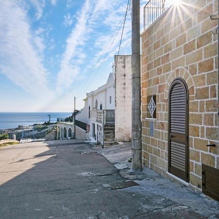 Una Torre Nel Mare Гальяно-дель-Капо Экстерьер фото